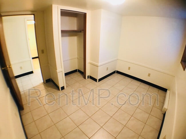 Building Photo - 1915 S Stockman Rd