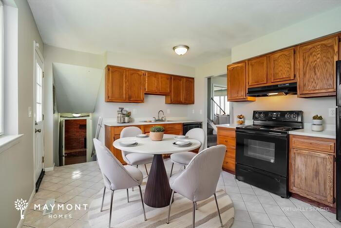 Building Photo - 2710 Moundcrest St