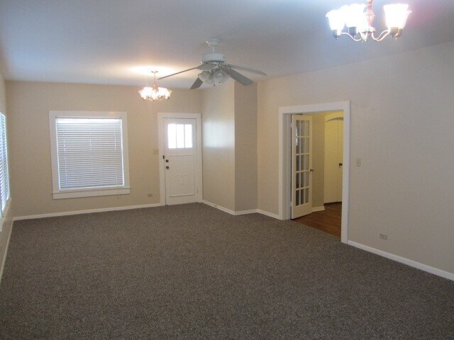 Building Photo - 3002 Montgomery Rd