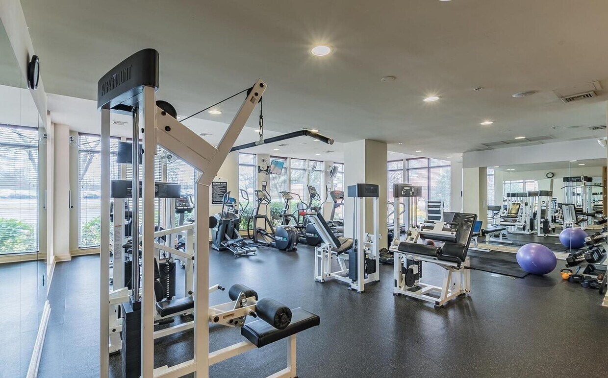 Building Photo - 9480 Virginia Center Blvd