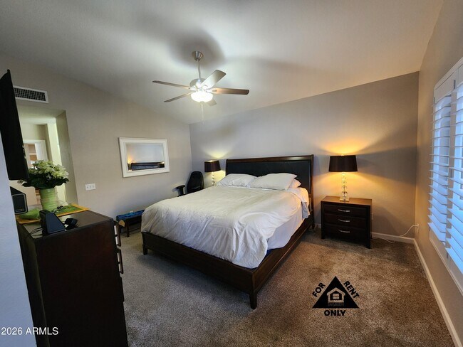 Building Photo - 15548 W Catalina Dr