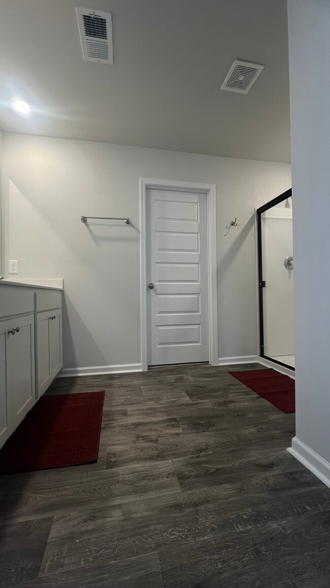 Building Photo - 116 Amethyst Dr