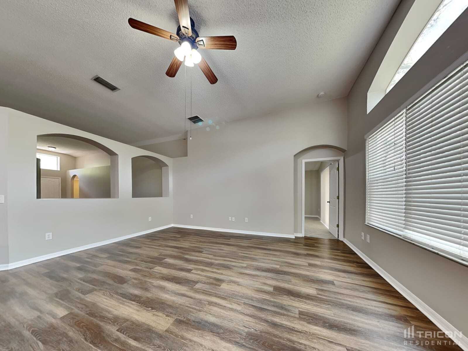 Building Photo - 13461 Staghorn Rd