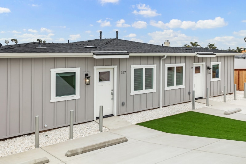 Building Photo - 119 S Rios Ave