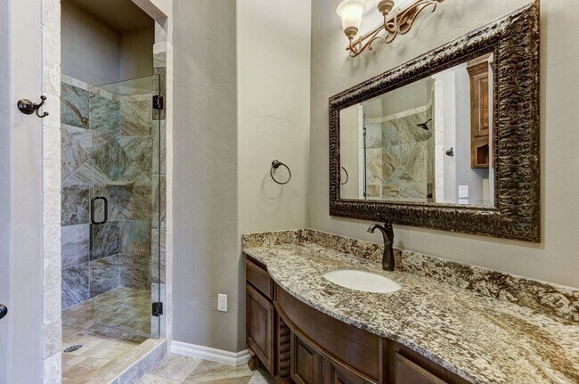 Building Photo - Luxury Living in Rosecreek – 4-Bedroom Home in Deer Creek Schools!