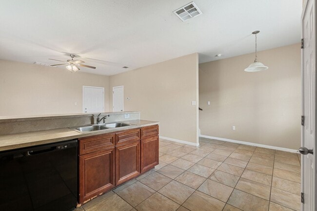 Building Photo - LH408 Carl Shipp Dr