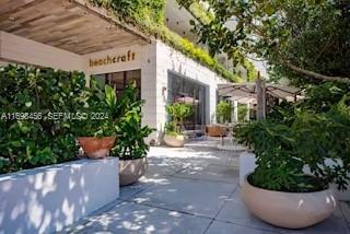 Building Photo - 102 24th St