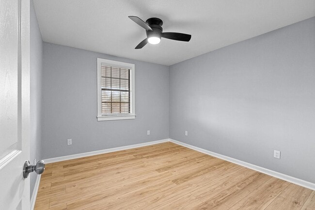 Building Photo - 5968 Capitol Dr