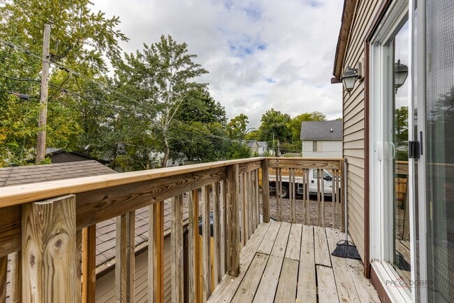 Building Photo - 400 Clifton Dr