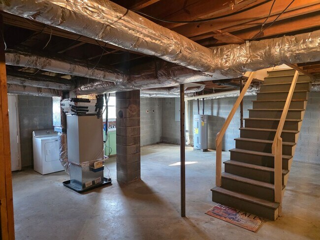 Building Photo - 3482 NC 268