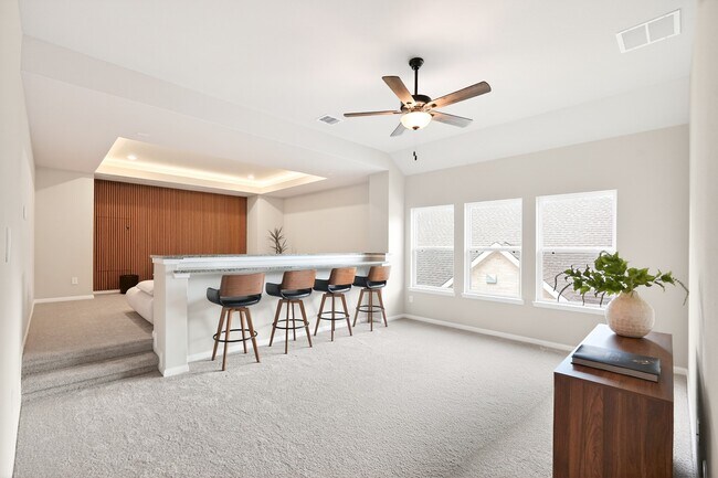 Building Photo - 21967 Gateway Arch Dr