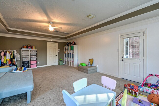 Building Photo - 1914 Sand Hollow Ln
