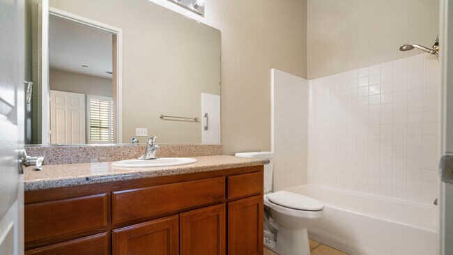 Building Photo - 49142 Barrymore St