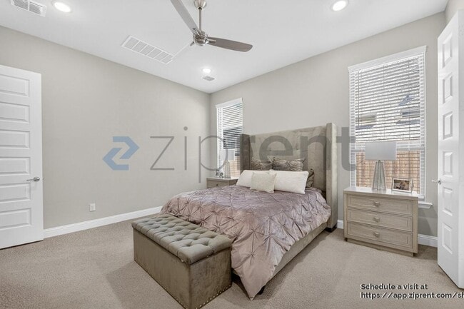 Building Photo - 7313 Zachery Dr