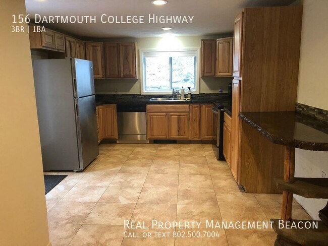 Building Photo - 156 Dartmouth College Hwy