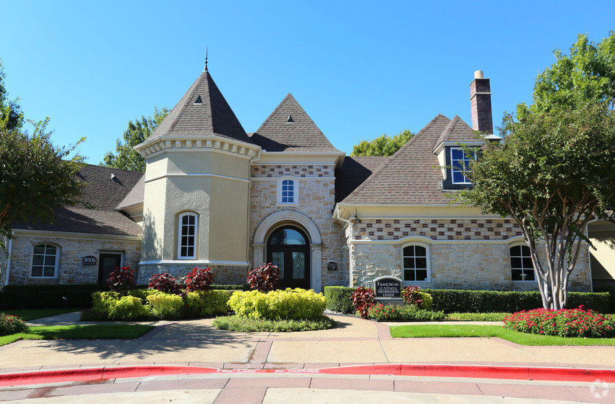 Building Photo - Franciscan of Arlington