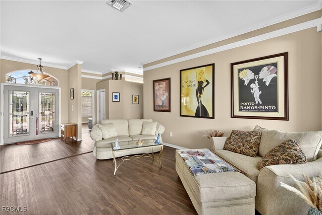 Building Photo - 8350 Trentwood Ct