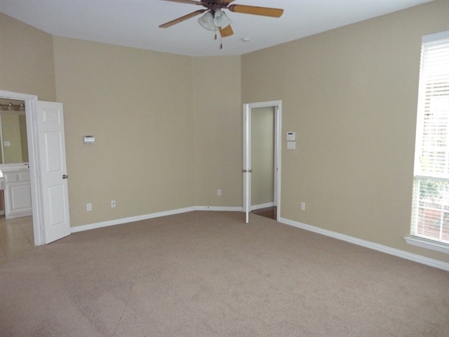 Building Photo - 6214 Crestridge Ln