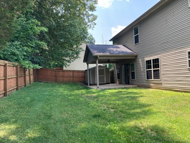 Building Photo - 103 Ashmore Ct