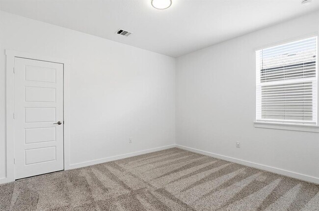 Building Photo - 220 Century Plant Rd