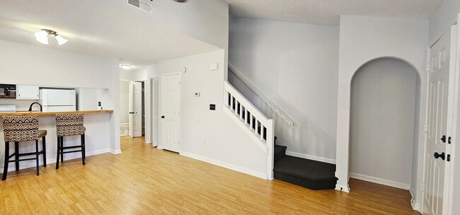 Building Photo - Ocean Pines II - Stunning Coastal Townhome – Just 4 Blocks from the Ocean in Surfside Beach!