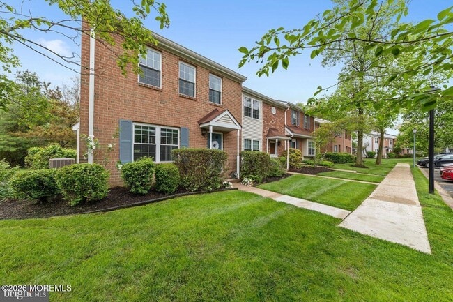 Building Photo - 41 Quince Ct