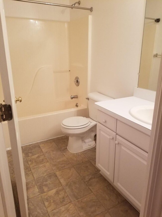 Building Photo - 3520 Meadow grove Trail Beautiful 2 Bedroo...