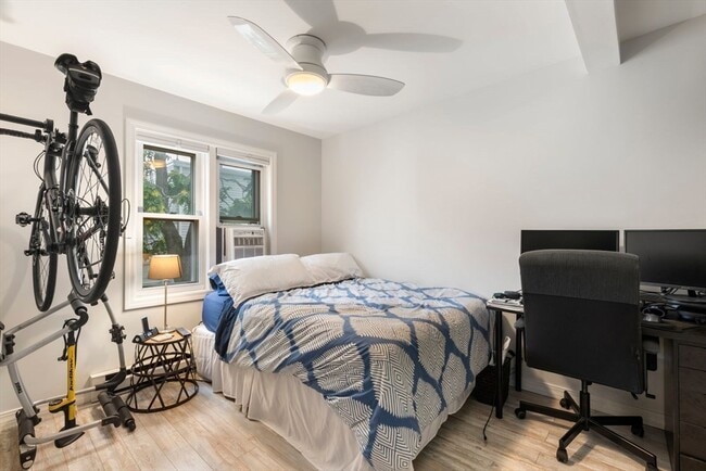 Building Photo - 63 Bolton St