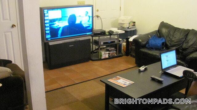 Building Photo - 17 Cummings Rd