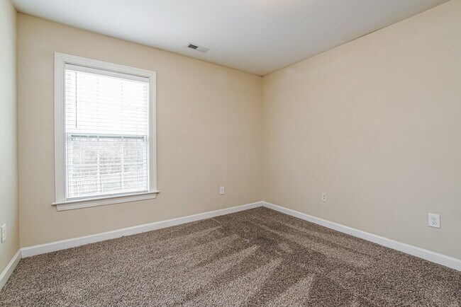 Building Photo - 601 Monterey Pine Dr