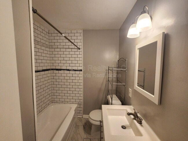 Building Photo - 120 Burbank Dr NW