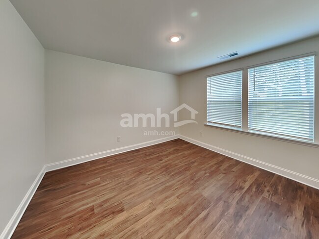 Building Photo - 7309 Garrett Ct
