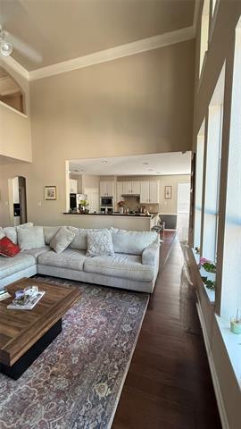 Building Photo - 519 Summertree Dr