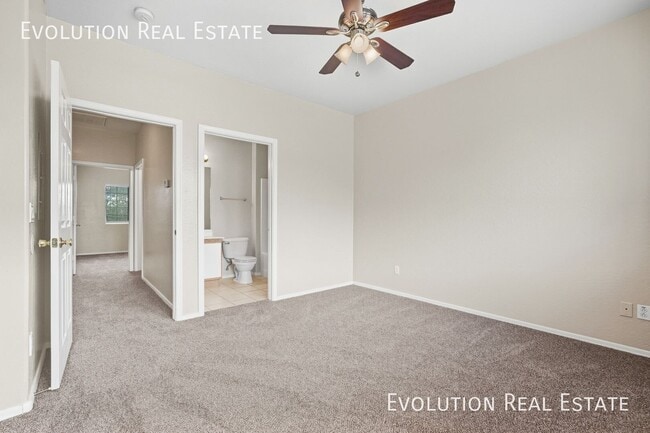 Building Photo - 455 S Mesa Dr