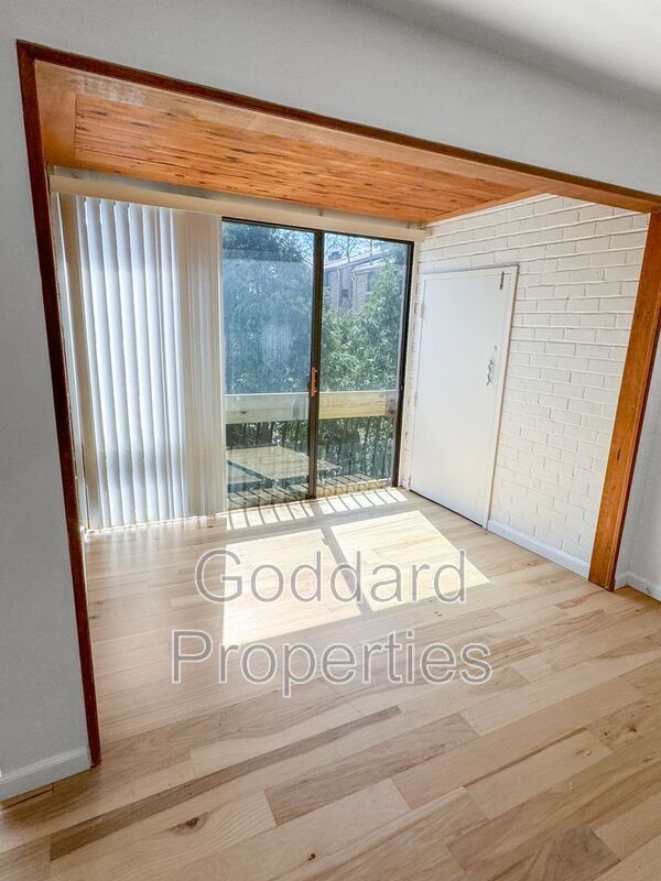 Building Photo - 10536 Cross Fox Ln