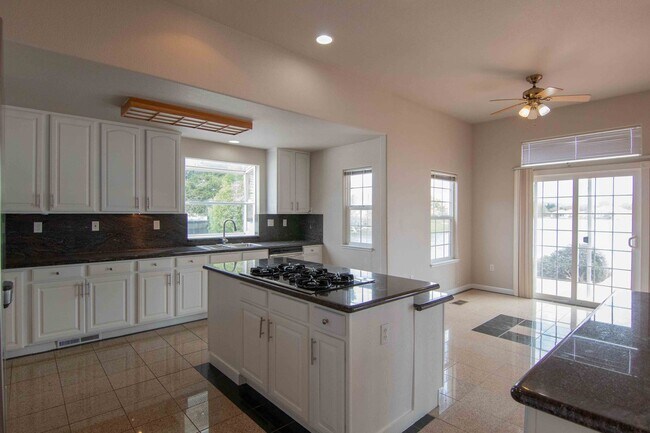 Building Photo - Lake California Home for Rent | Gated Community, Lake Access, Pool & Tennis Courts