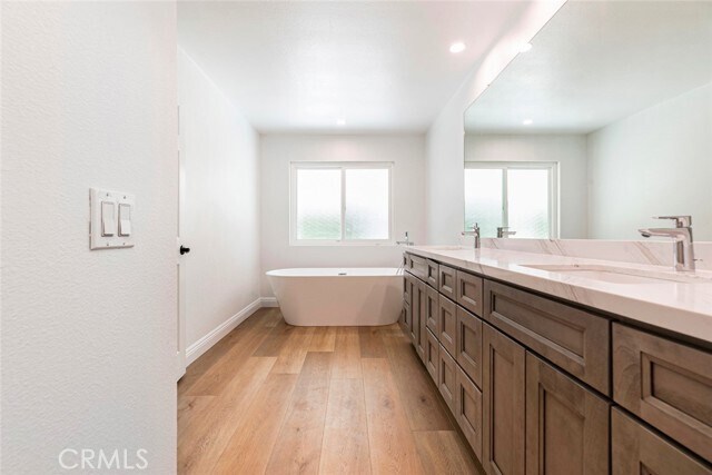 Building Photo - 10928 Meseta Dr