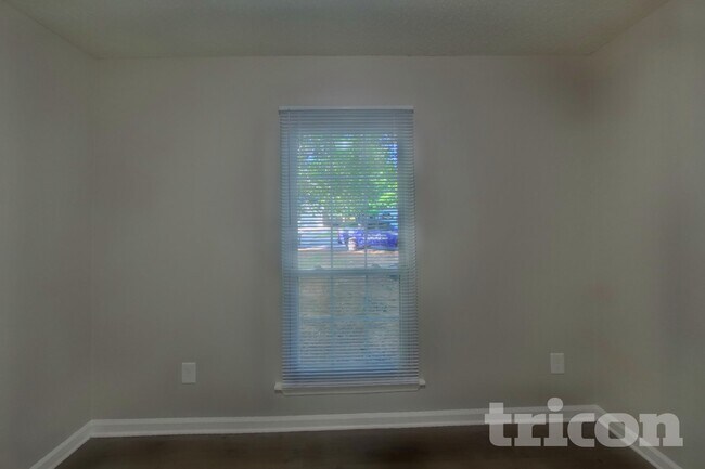 Building Photo - 10334 Creswell Ct