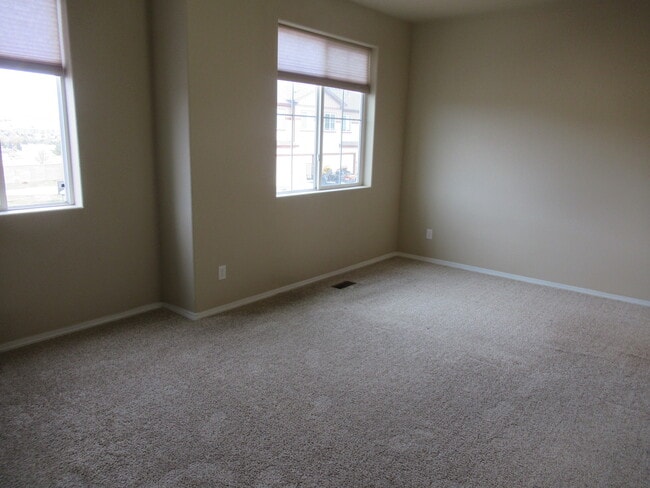 Building Photo - 5313 Prominence Point