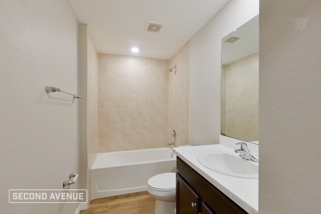 Building Photo - 3502 19th St SW