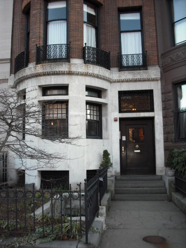 Building Photo - 306 Commonwealth Ave