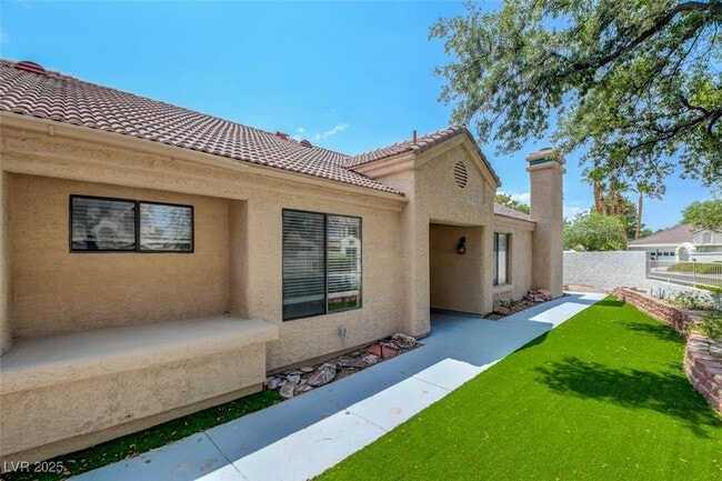 Building Photo - 5257 Crooked Valley Dr