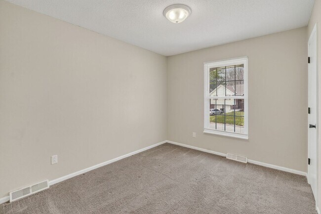 Building Photo - Spacious 3-Bed/2-Bath Home in Independence!