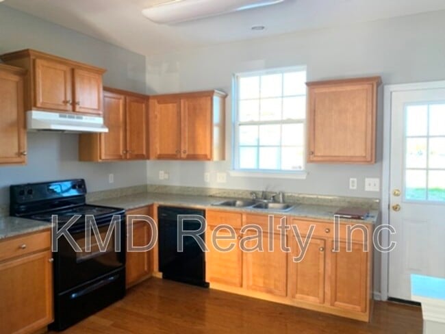 Building Photo - 13722 Calloway Glen Dr