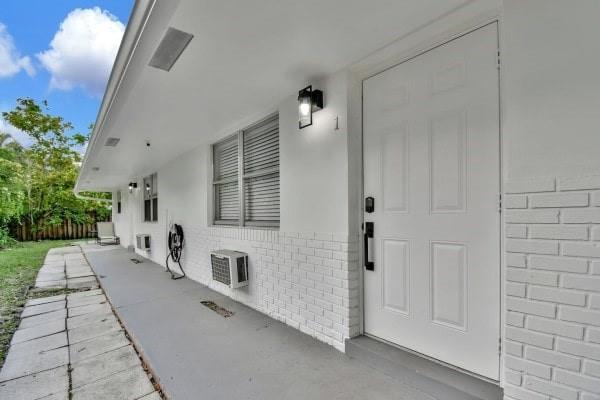 Building Photo - 1808 SW 20th St