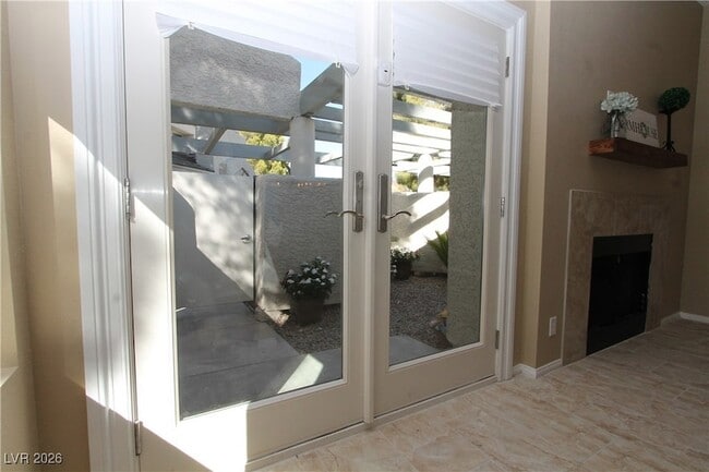 Building Photo - 2748 Lodestone Dr