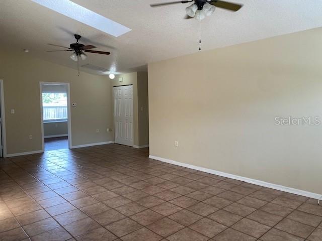 Building Photo - 2779 Cypress Dr