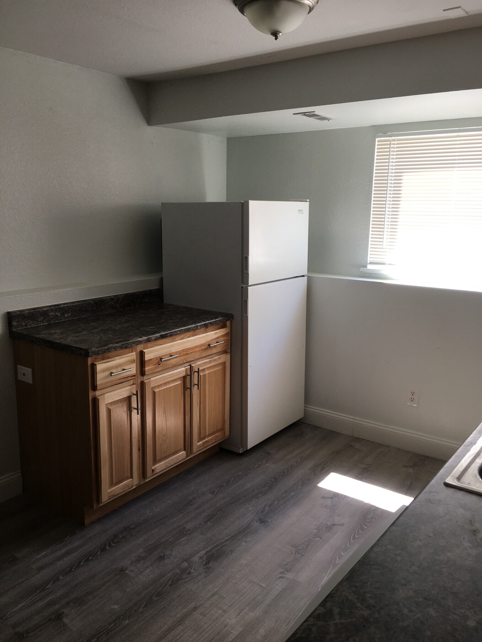 Building Photo - 13120 Grove Pl