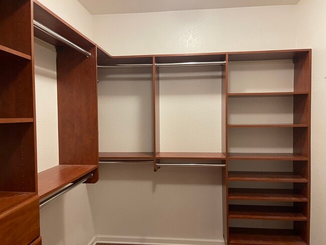 Closet - 27900 Alta Vista Ave
