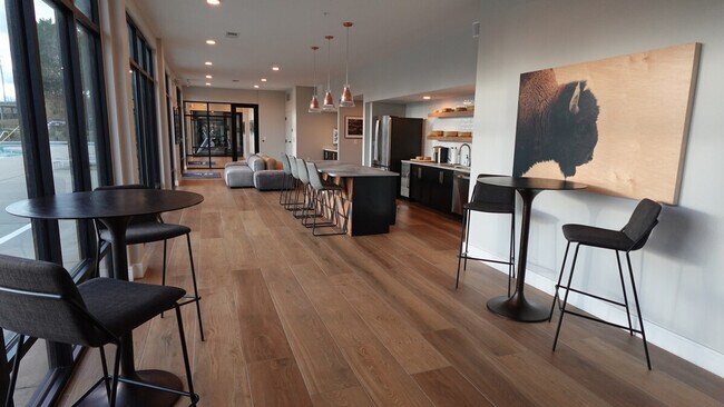 Building Photo - 1985 Startown Rd